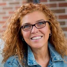 Chrissy McGrath (@chickbartender)