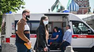 Двух задержанных в субботу в центре москвы на встрече противников обязательной вакцинации. Ht85vhvnvf E M