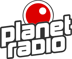 Diese moralische unterstützung durch freundin und mutmaßlich verlobte kourtney kardashian scheint ihm geholfen zu haben, die immense hürde zu überwinden, wieder ein flugzeug zu betreten. Travis Barker Erster Flug Seit Jahren Planetradio De