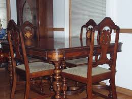 Old Dining Room Furniture 26 Photos House In Old Dining Room Furniture Antique Dining Room Sets Antique Dining Room Chairs Antique Dining Room Table