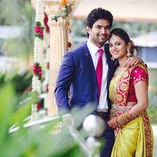 Bridal Saree Indian Wedding Photography Poses Indian Wedding Photography Couples Wedding Couple Poses Photography