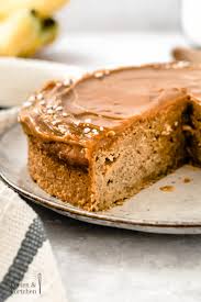 Share on facebook share on twitter. Bananen Karamell Kuchen Poke Cake Mit Karamell Aus Kondensmilch