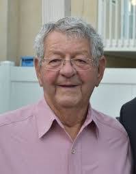 Paula Pate's Instagram, Twitter & Facebook