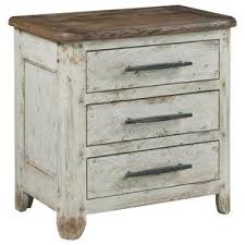 Trails Dupont Three Drawer Nightstand With Electric Outlet By Kincaid Furniture Kincaid Furniture Howell Furniture Three Drawer Nightstand