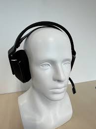 158 EarSE: Bringing Robust Speech Enhancement to COTS Headphones