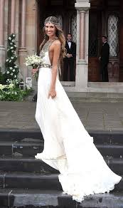 Aoife Cogan The Wedding Of Model Aoife Cogan And Rugby Star Gordon D Arcy Held At St Macartan S Cathedra Vestidos De Novia Novia Bohemia Novia Boho