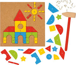 Das hammerspiel wird mit thematisch aufeinander abgestimmten plättchen und vorlagenkarten geliefert. Hammerspiel Goki Basic