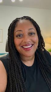 When you see me, out in the world, doing my work, I want you to be able to  say: “She’s showing up. She’s being who she is and she’s telling the  truth”, thanks to @brenebrown who inspired this practice