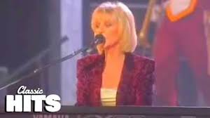 Don't stop thinking about tomorrow don't stop, it'll soon be here it'll be, better than before yesterday's gone, yesterday's gone. Fleetwood Mac Don T Stop Live Youtube