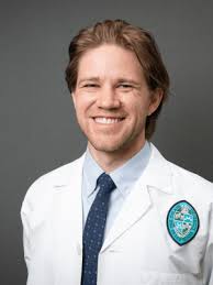 raw_arguments.field_department_target_id|title|replace({'-': ' '}) }}