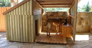 Even the gentlest, sweetest dogs like golden retrievers are capable of defending their owners from what they the man asked me to put my dog away and i refused and went back in the house. Awesome Dog House Layout I Love The Raised Bowls Perfect For My Big Dogs From The German Shepherd Dog Community On Dog House Plans Dog House Diy Dog Houses