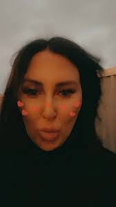 Claire Miranda's Instagram, Twitter & Facebook