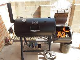 I Used My New Smoker For The First Time The Other Day The Brisket Turned Out Fine But It Leaks A Lot Of Smoke Around The Lid Was Wondering If That Makes