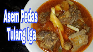 Untuk rasa yang lebih ummphh, tambahkan asam limau nipis setiap hidangan. Asem Pedas Tulang Iga Menu Sahur Praktis Sederhana Day 10 Youtube