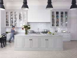 Images of light grey kitchen cabinets. 12 Beautiful Gray Kitchen Cabinet Ideas For Your Kitchen