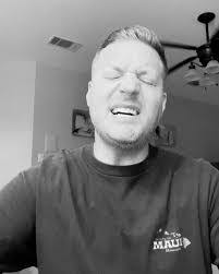 Travis Damron's Instagram, Twitter & Facebook