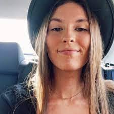 Vonda Sharp's Instagram, Twitter & Facebook