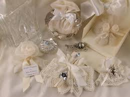 Bomboniere Hand Crafted In The Italian Tradition By The Bomboniere Shop Www Thebomboni Italian Wedding Favors Wedding Favours Quirky Traditional Wedding Gifts
