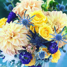 Quality wholesale wedding flower arrangements. Love Bug S Flower Shop Fort Collins Colorado Facebook