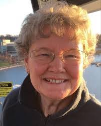 Lana Workman's Instagram, Twitter & Facebook