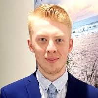 Kim Longland's Instagram, Twitter & Facebook