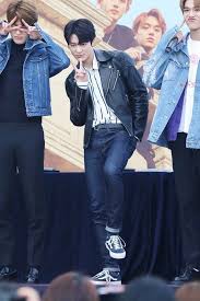 Nurhalimah 18 september 2021, 20:56 wib. Nct2018 Empathy Nct Nct2018 Ten Winwin Jaehyun Yuta Taeyong Jaemin Kun Mark Jeno Haechan Lucas Renjun Doyoung Jung Nct Jeno Nct Jaehyun