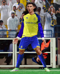 لا تحلم بعد الآن – فيديوهات Cristiano Ronaldo الحصرية هنا