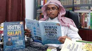 Laporan ini perihal cuitan novel soal maheer at thuwailibi atau ustad maaher. Ini Cuitan Novel Baswedan Soal Ustad Maaher Yang Dipolisikan Nasional Tempo Co