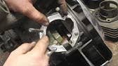 Er lebt sein leben in seiner garage. Franks Vespagarage Felgenschloss Youtube