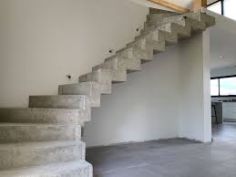 Scal In Audacieux Escalier Cremaillere Contemporain En Beton Brut De Decoffrage A Angresse Dans Les Landes Escalier Escalier Contemporain Escaliers Modernes