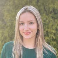 Elizabeth Cathcart's Instagram, Twitter & Facebook