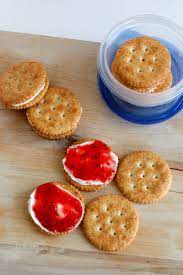 Cream Cheese Jam Cracker Snacks Make And Takes Recipe Yummy Snacks Snacks Food
