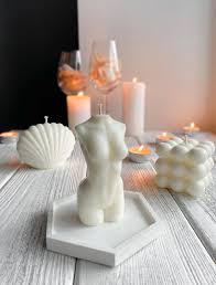 A celebration of the human body. Pin On Idk2