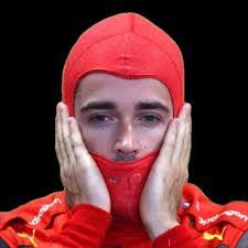 Sydney Bowers's Instagram, Twitter & Facebook