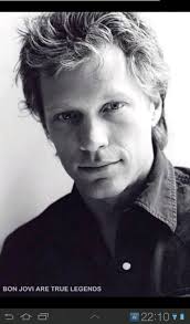 Isabel ATKINSON (@IsabellATKINSON)