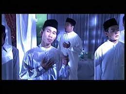 Dapat juga dengan mengeklik menu a b c d., lalu cari berdasarkan nama artis. Far East Menanti Di Barzakh Official Music Video Youtube