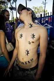 Otro de los significados de un tatuaje de cruz es el que refleja la vida. What To Do With A Southern Cross Tattoo Thomas The Think Engine