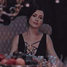 Icon Laura Cantadas Criativas Filmes De Vampiros Looks