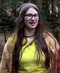 Snowbird Birdie From Alaskan Bush People She S Talking About Her Marriage Proposal S Alaskan Bush People Snowbird Snowbird Brown