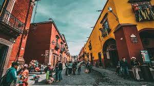 Basic spanish words and phrases to memorize (before traveling) these 15 simple phrases are easy to remember and will be helpful even after you finish your trip and are back on english soil. Mexican Vacation Cheat Sheet 20 Spanish Phrases To Know