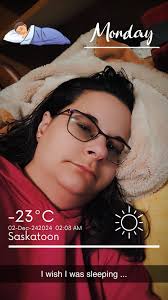 When you can't sleep so you decide to get up and do some chores! Yeah  washing dishes!! I absolutely LOVE Scentsy dish soap. I'm