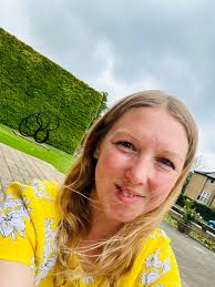 Kerrie Jane Finley (@MrsKFScience)