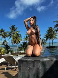 Buceta da Mc Mirella - Famosas Nuas