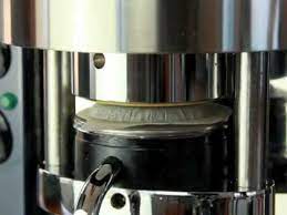 Coffee pod machines work in the same manner as coffee capsule machines. Ese Pods Spinel Pinocchio Ese Coffee Pod Machine Youtube
