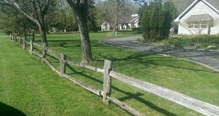 Split rail fences are known by several other names, including snake fence, worm fence, log fence or zigzag fence. Fence Ideas