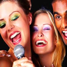 Listen to Tropecé de nuevo con la misma piedra