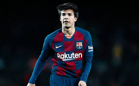His potential is 87 and his position is cm. Riqui Puig Has His Time Finally Arrived Barca Universal
