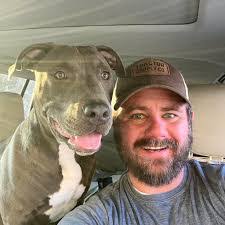 Terry Tussey's Instagram, Twitter & Facebook