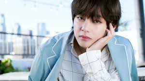 His smile is absolutely infectious! Bts V Shows His Support For Park Seo Joon S Itaewon Class Confirms Participation In Ost