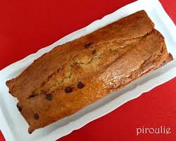 Cake Moelleux A La Noix De Coco Et Aux Pepites De Chocolat Patisseries Et Gourmandises Cake Moelleux Moelleux Gourmandise
